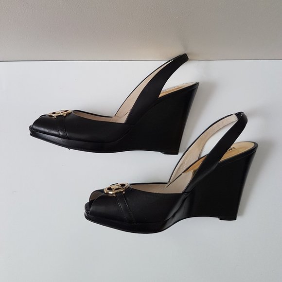 Michael Kors Leather Wedges - Picture 7 of 11